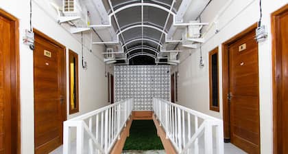 OYO 1718 Homestay Wak Gobenk