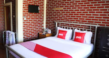 Super OYO 1722 Villa Ciparay Indah Syariah