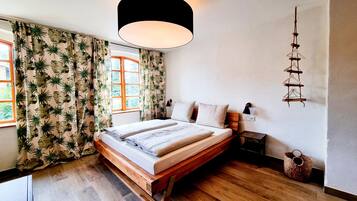 Deluxe-Suite, mit Bad (#6 Urbano NEU im EG)