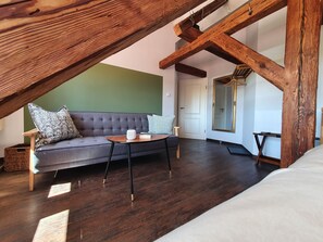 Suite – deluxe, eget bad (#5 Königsfarn im 1.OG)