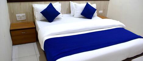 Caja de seguridad en la habitación, escritorio y wifi gratis