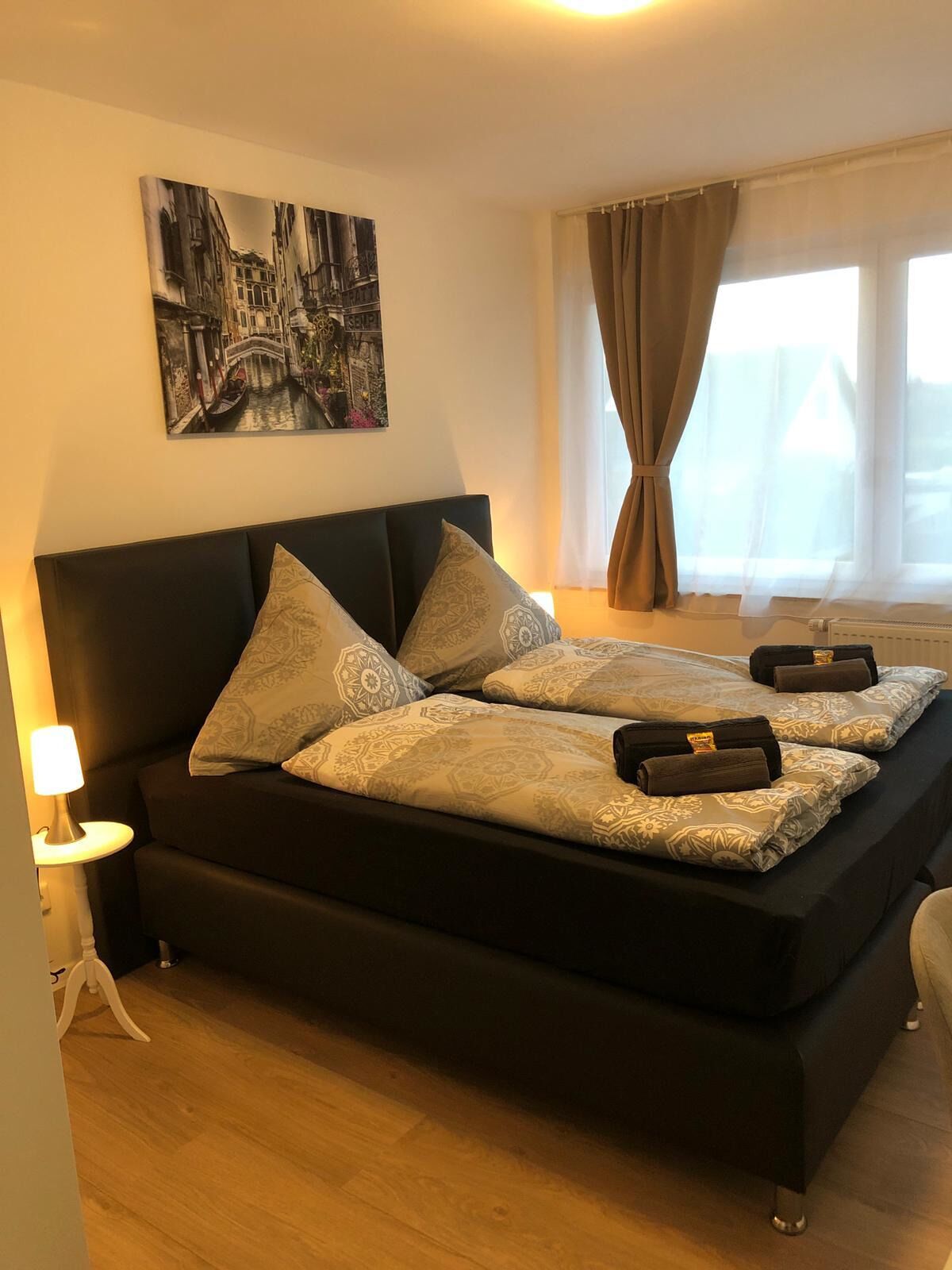 Deluxe-Doppelzimmer | Schreibtisch, schallisolierte Zimmer, Zustellbetten, kostenloses WLAN