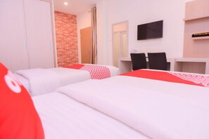 Deluxe-Zweibettzimmer | Schreibtisch, kostenloses WLAN, Bettwäsche