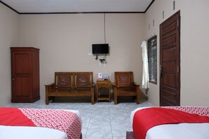 Standard Twin Room | Free WiFi, bed sheets