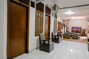 Lobby - OYO 1851 Hotel Malang (Malang)