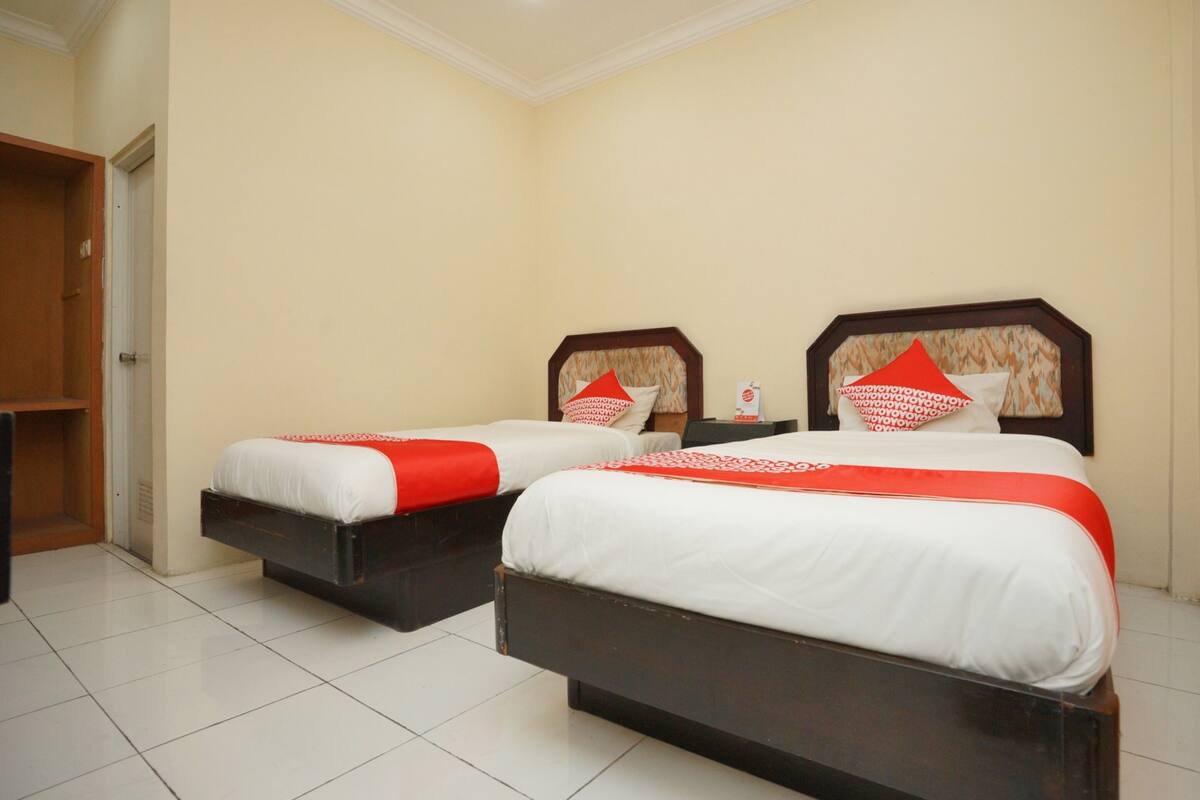 Standard Twin Room | 1 bedroom, free WiFi, bed sheets