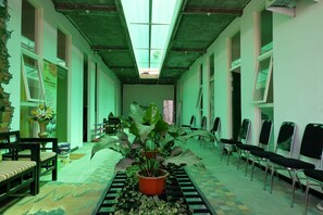 Interior detail - OYO 1622 Kakap 88 Family Homestay (Malang)