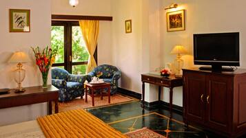 Kamar Double (Suite Double Room) | Dilengkapi dengan perabotan berbeda-beda dan Wi-Fi gratis