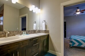 Huis, 3 slaapkamers | Badkamer | Handdoeken