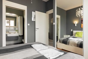 Superior Apartment | 2 bedrooms, hypo-allergenic bedding, individually decorated - Hlonda Deluxe Apartment with Terrace (Warsaw)