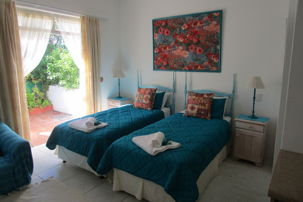 Twin Room (Sunbird)