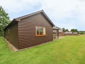 Cottage | Exterior - 64 Waterside (Bodmin)