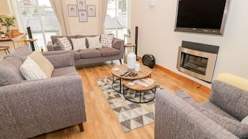 Cottage | Living room