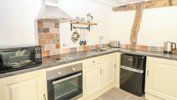 Cottage | Interior