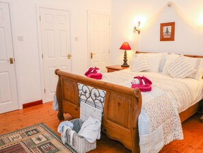 Cottage | 2 bedrooms, individually decorated, individually furnished, free WiFi - Woodleigh Cottage (Ballycastle)