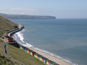 Cottage | Interior - Estuary View (Whitby)