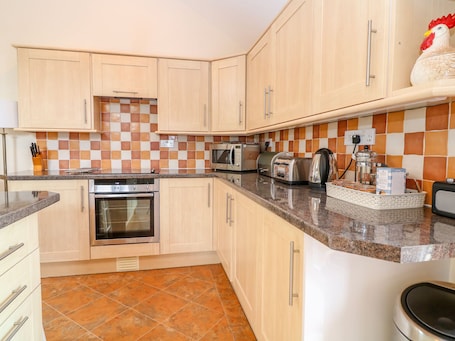 Cottage | Interior