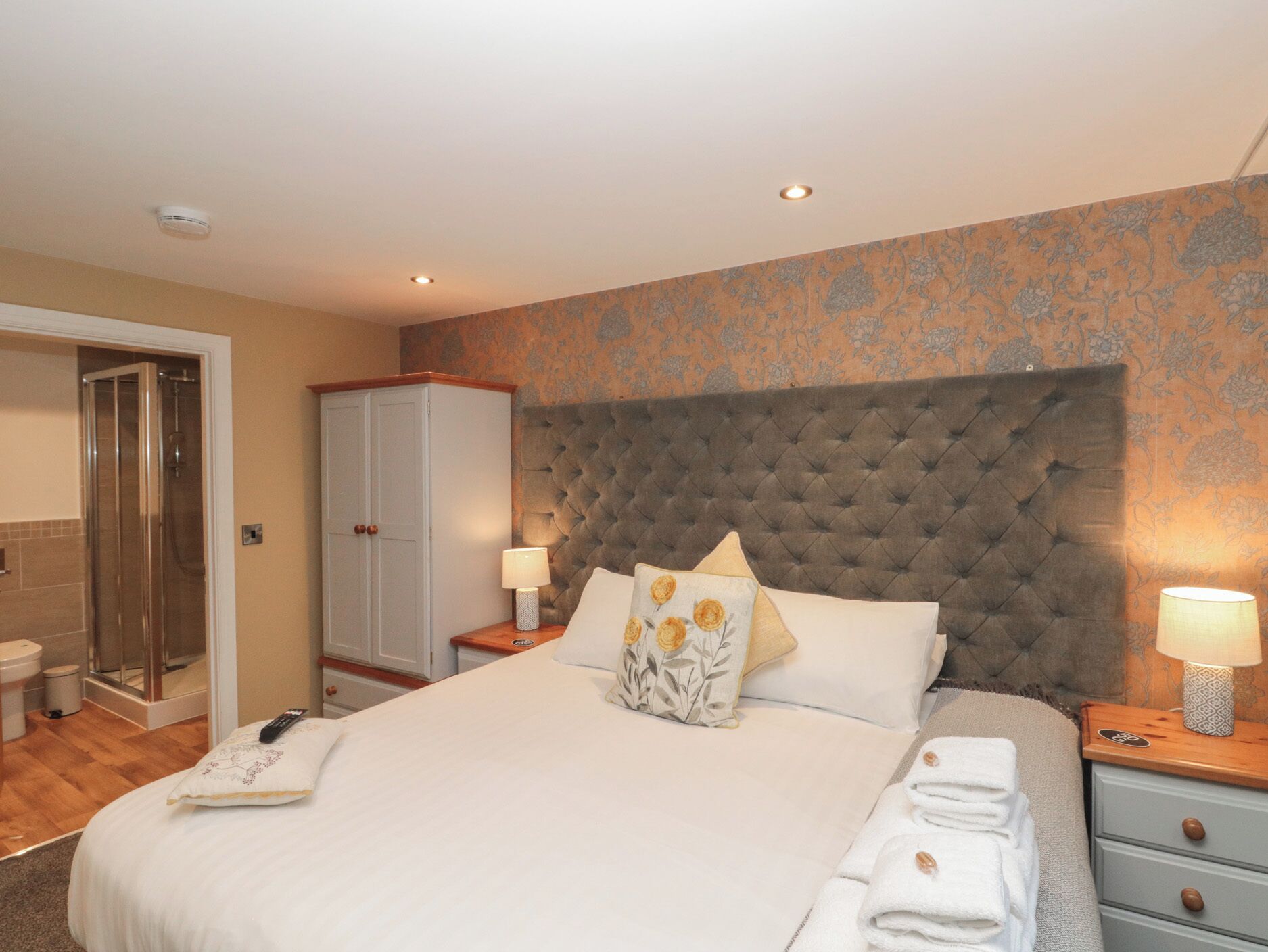 Cottage | 2 camere, con stile personalizzato, con arredamento individuale