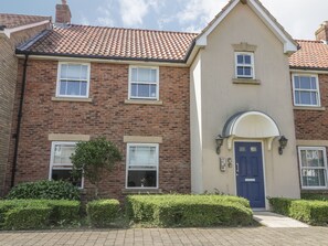 Exterior - The Krusty Krab (Filey)