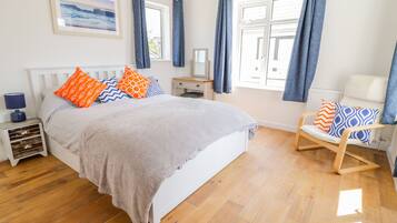 Cottage | 3 bedrooms, individually decorated, individually furnished, free WiFi