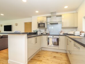 Cottage | Interior