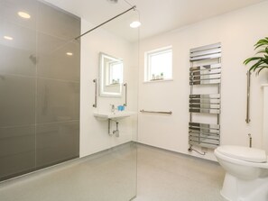 Cottage | Bathroom | Shower - Elm (Truro)
