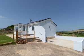 Exterior - Village View (Bridport)