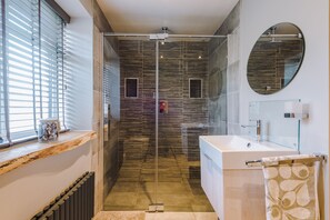 Cottage | Bagno | Doccia