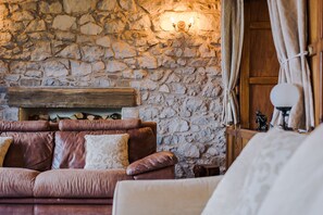 Cottage | Interior - Arosfa (Holywell)