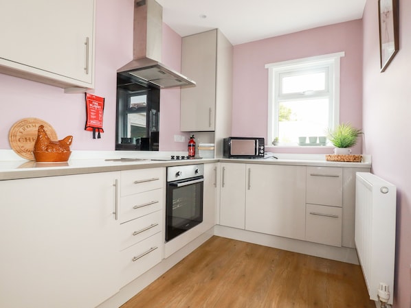 Cottage | Interior