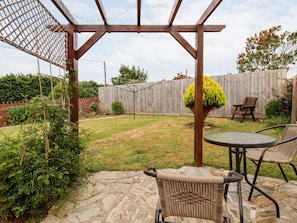 Cottage | Property grounds