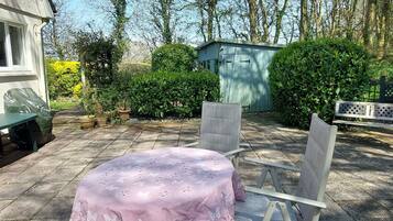 Cottage | Outdoor dining