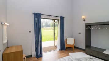 Cottage | 1 bedroom, individually decorated, individually furnished, free WiFi