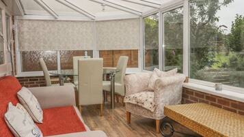 คอทเทจ | ระเบียง