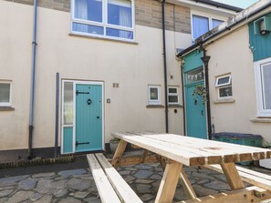 Cottage | Balcony