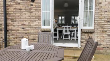 Cottage | Balcony