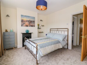 Chaumière | 2 chambres, décor unique, ameublement unique, accès au Wi-Fi (inclus)