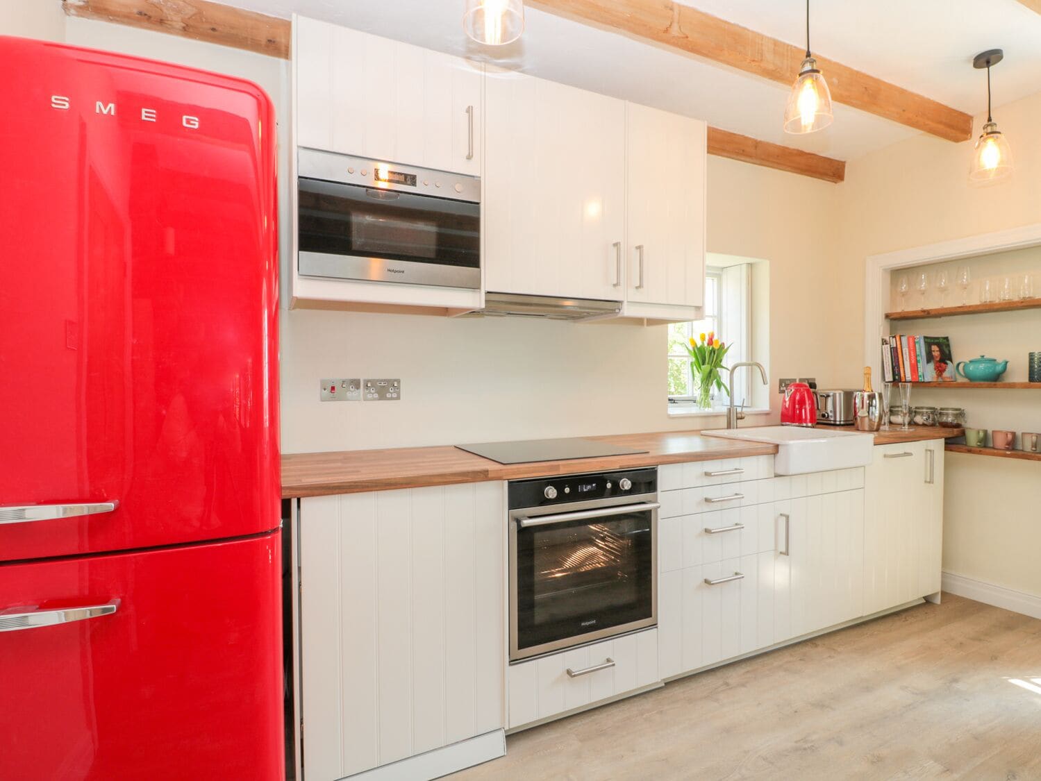 村舍 | 私人厨房 | 洗碗机、厨具/餐具