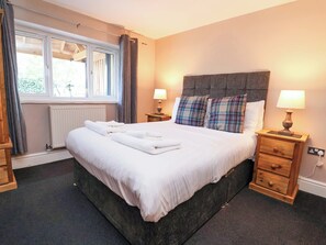 2 bedrooms, individually decorated, individually furnished, free WiFi - Clwyd Cottage (Saint Asaph)