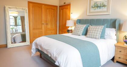 Apartment 1 St Mary's Church