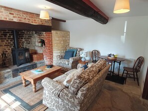 Cottage | Interior