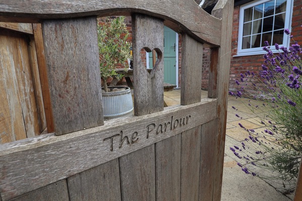 Cottage | Exterior detail