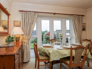 Cottage | Dining - Sanderling (Scarborough)
