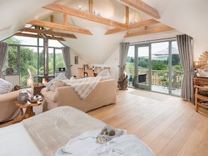 Cottage | 1 bedroom, individually decorated, individually furnished, free WiFi - Kidcleugh Hide (Duns)