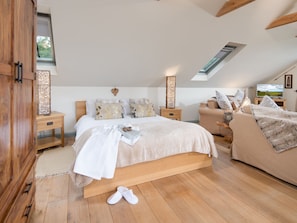 Cottage | 1 bedroom, individually decorated, individually furnished, free WiFi - Kidcleugh Hide (Duns)