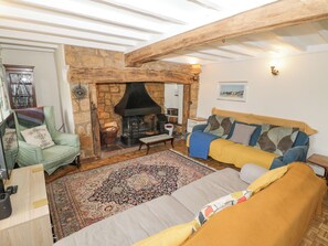 Cottage | Living area - Priors Mead (Banbury)