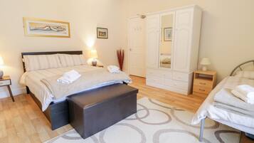 2 habitaciones, decoración personalizada y muebles diferentes