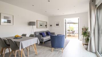 Cottage | Living room