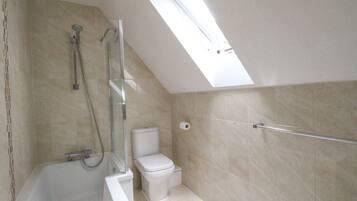 Cottage | Bathroom | Shower