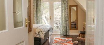 Ragleth Place Lodge